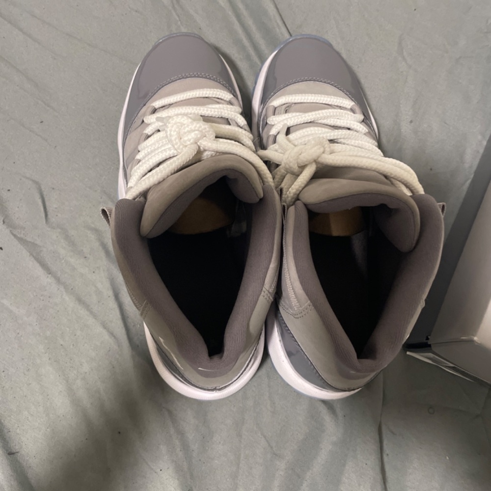 Air Jordan 11 Retro (GS) - Picture 9 of 10